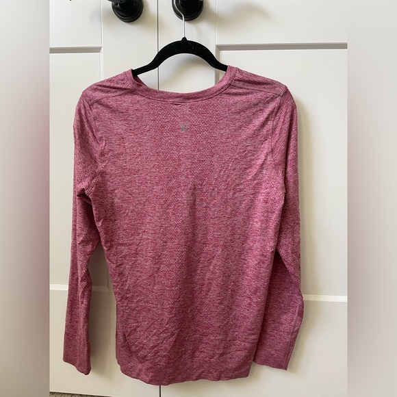 Lululemon swiftly - Picture 2 of 2